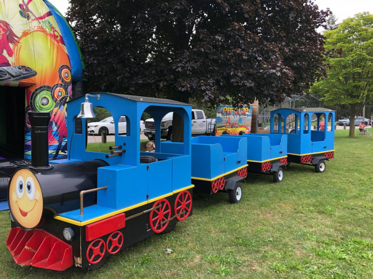 Trackless Train